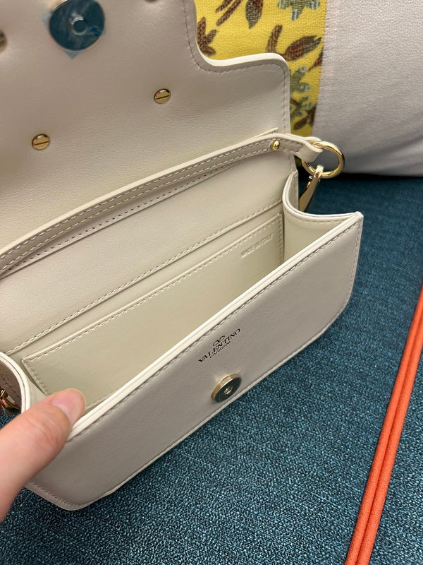 Amelia's Bag Gallery - VEL Bags - 267