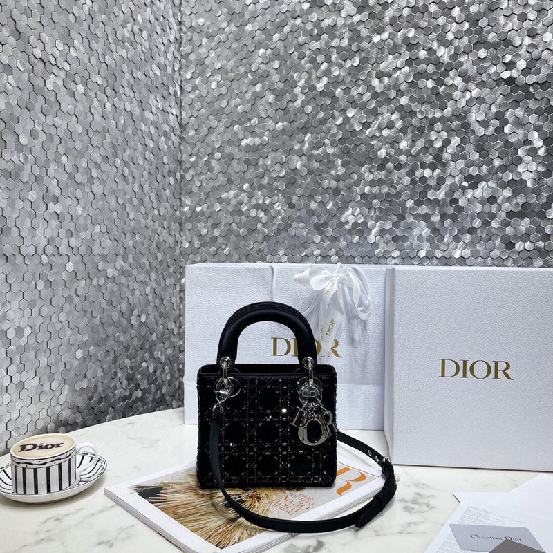 Amelia- DYOR LUXRY BAGS FOR WOMEN - 2250
