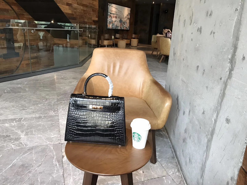LO - HMS Luxury Bags - 521