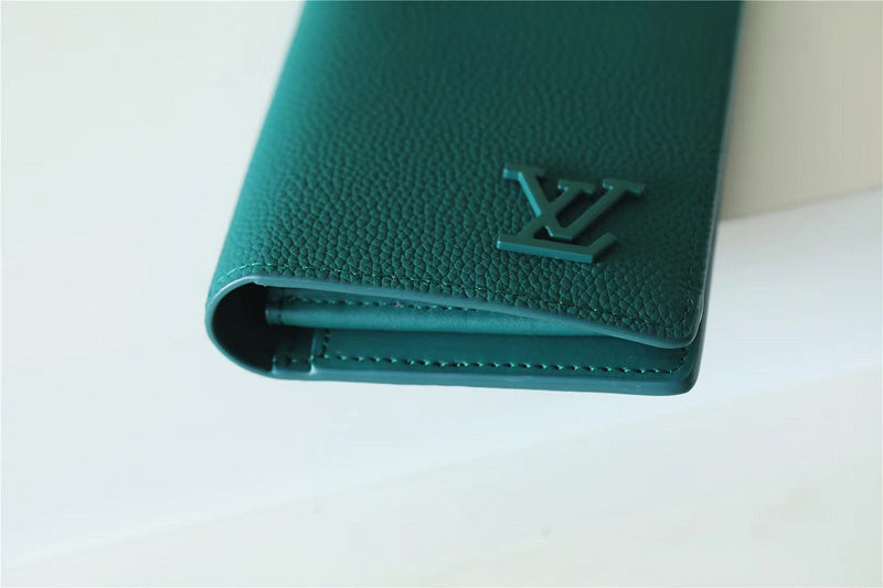 Fan Fashion Lu-Vi bags - 10551