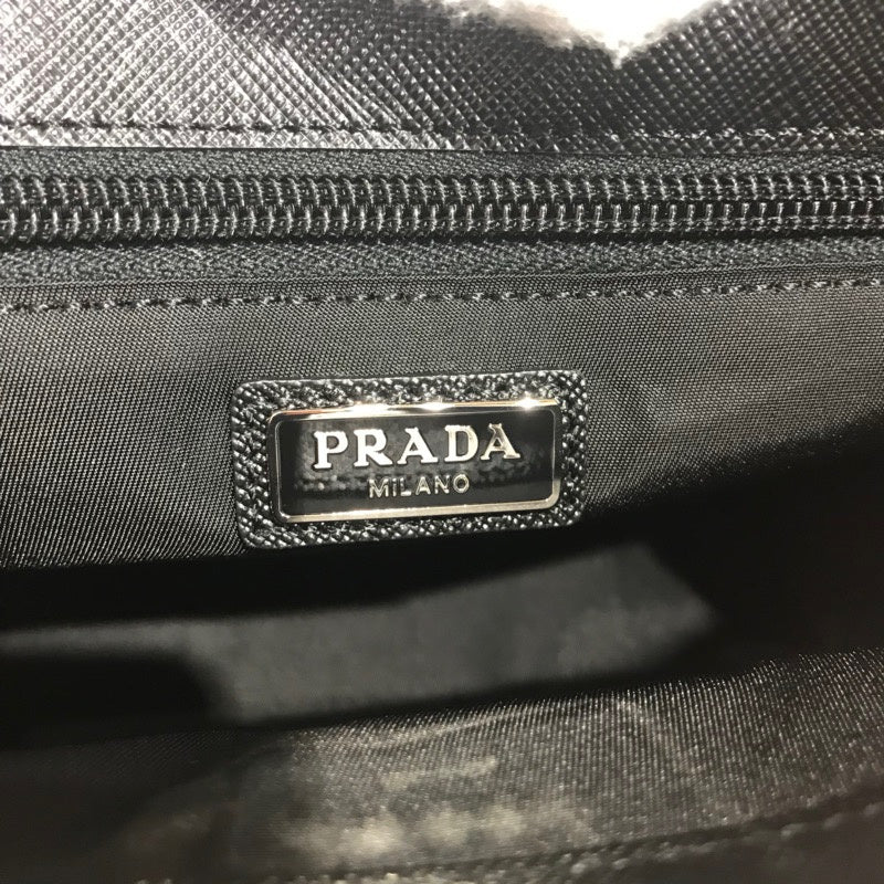 Amelia - PD Wallets - 002