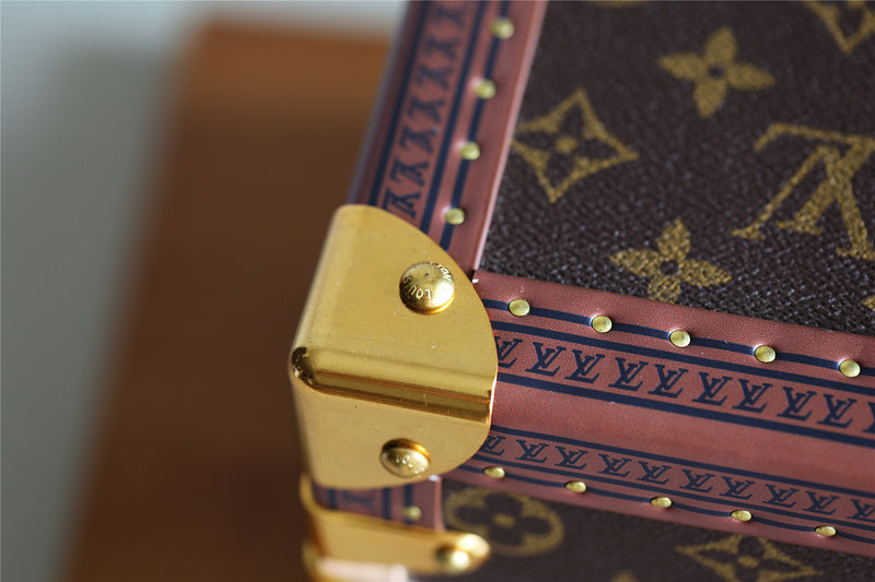 Fan Fashion Lu-Vi bags - 11340