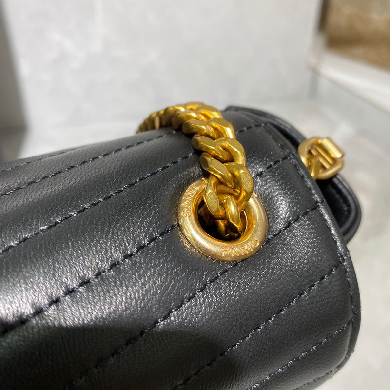 Amelia - YSL Bag - 4057