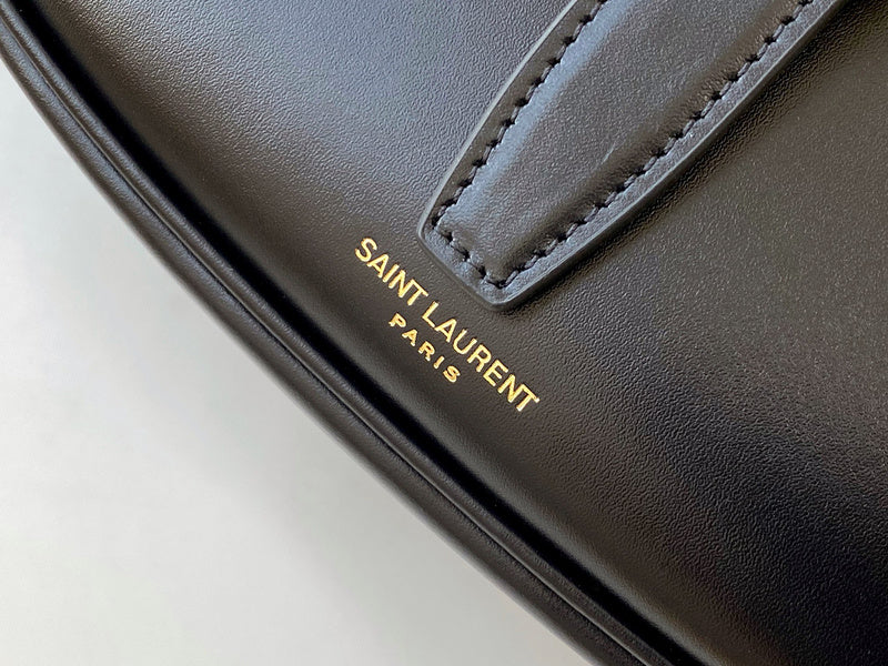 Amelia - YSL Bag - 4174