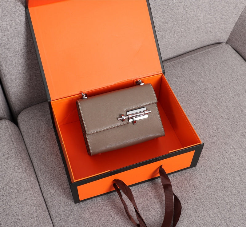 LO - HRMS DESIGNER BAGS - WOMEN BAGS - 818