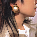Chanel Rue Combon   Earrings