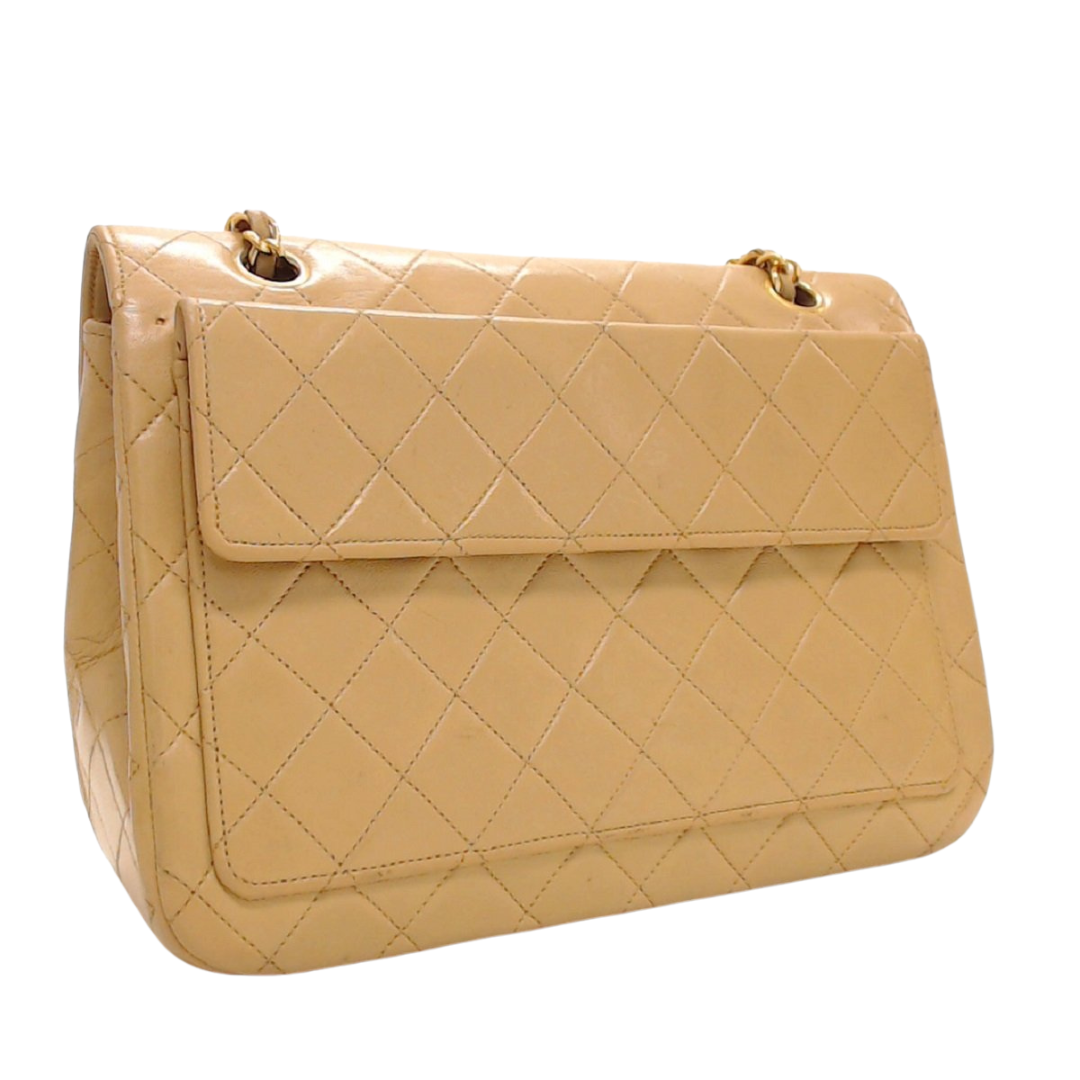 Chanel Beige Full Flap m/ GHW