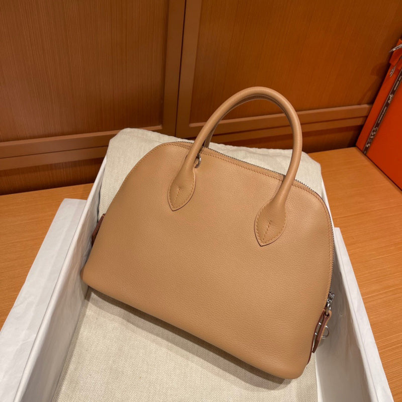 Amelia - HMS Bags - 1743