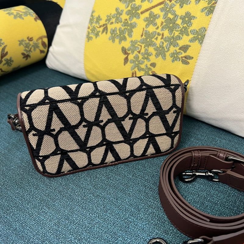VAL LUXURY BAGS - FOR FASHION LOVERS  AFFORDABLE LUXURY BAGS- 411