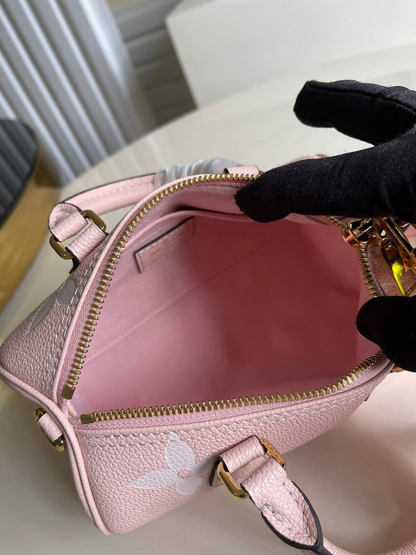 Fan Fashion Lu-Vi bags - 17593
