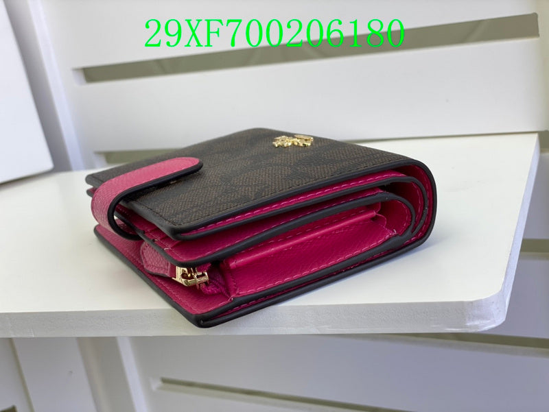 Amelia - CAH Wallet - 039