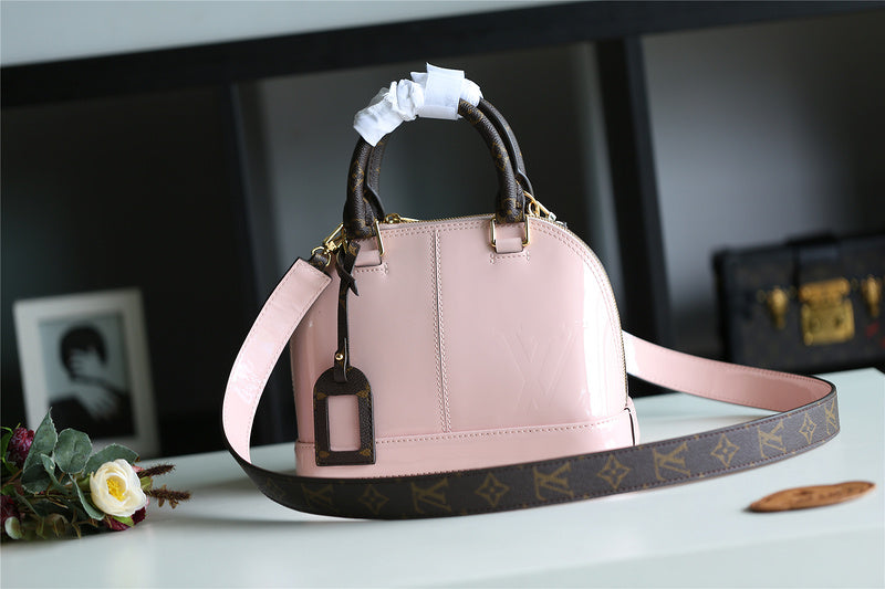 Amelia - LOV Lady Bags - 1944