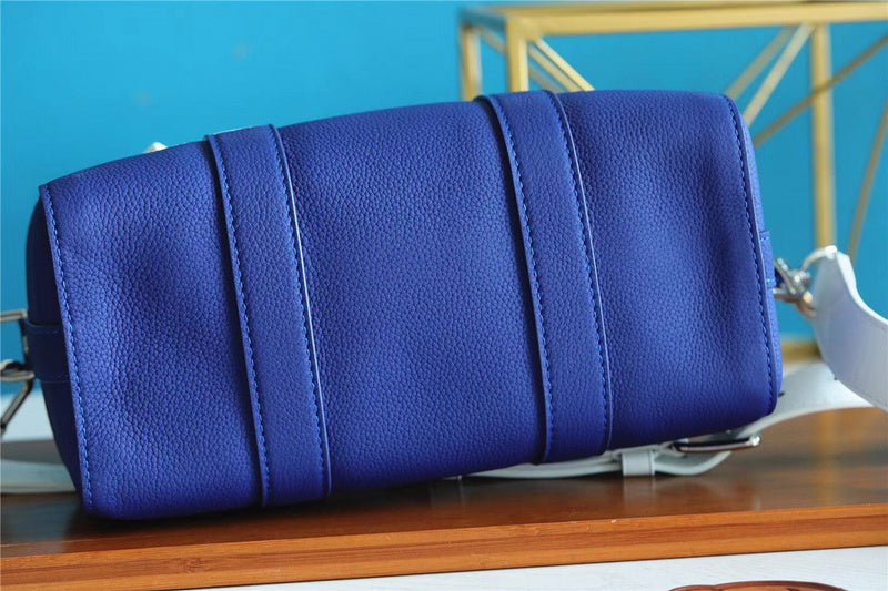 Fan Fashion Lu-Vi bags - 11235