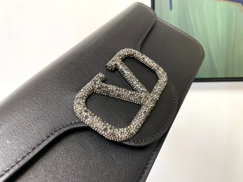 Amelia's Bag Gallery - VEL Bags - 140