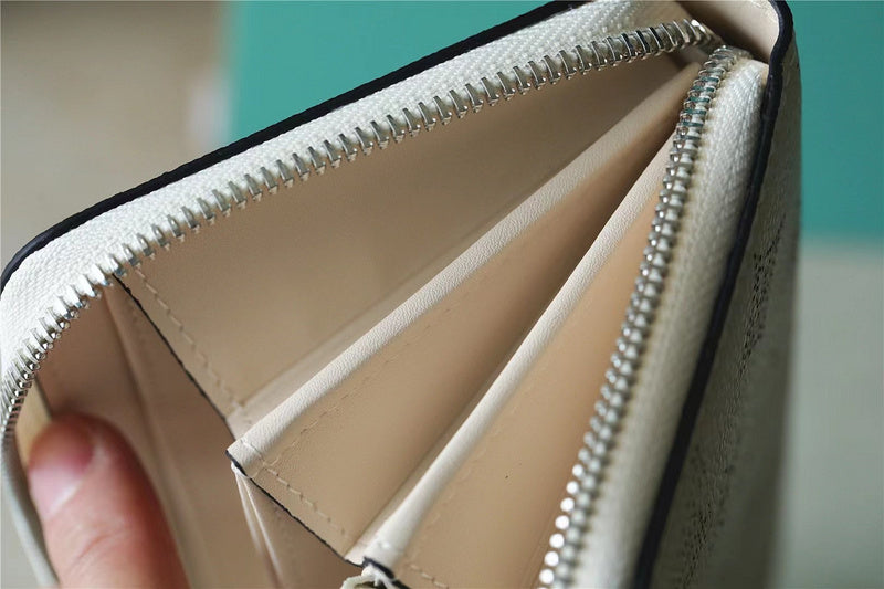 Fan Fashion Lu-Vi bags - 8757