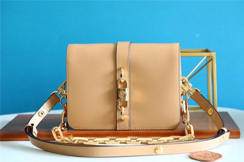 Amelia - LOV Lady Bags - 1525