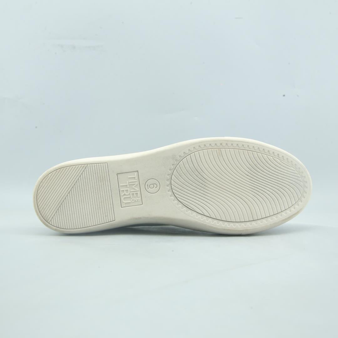 TIME AND TRU MEMORY FOAM