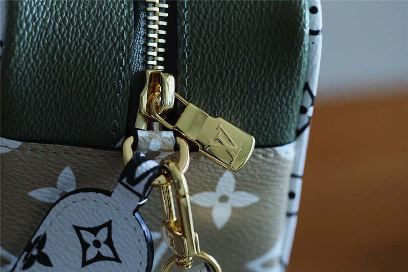 Fan Fashion Lu-Vi bags - 9394