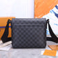 Fan Fashion Lu-Vi bags - 17117