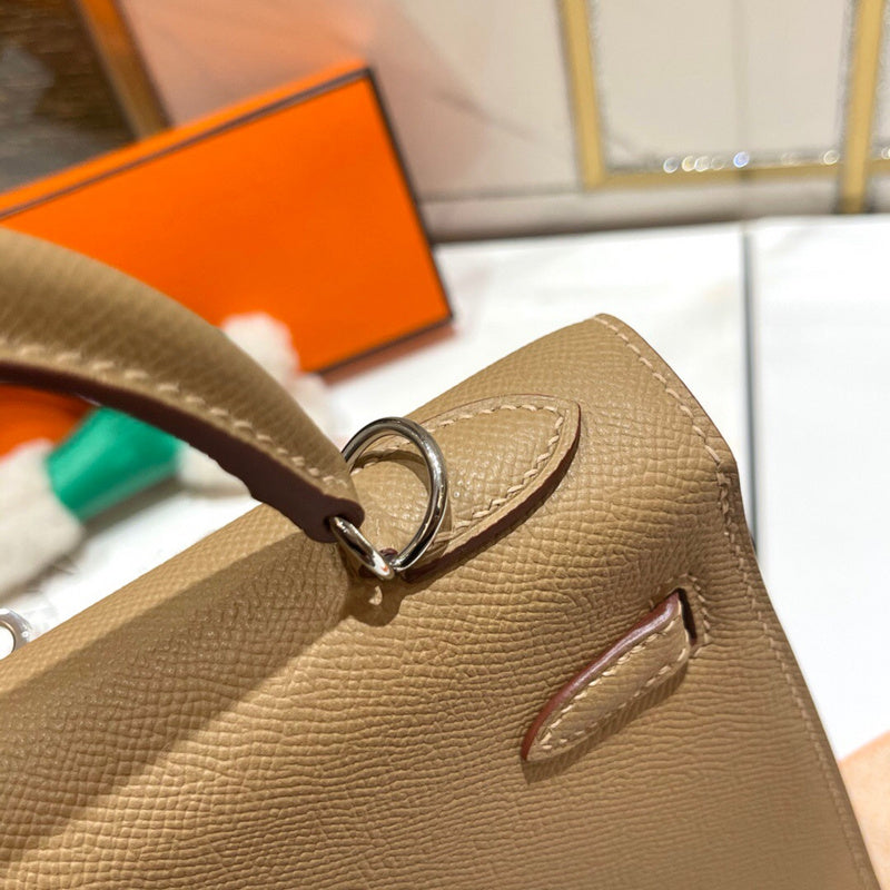 Amelia - HMS Bags - 1703