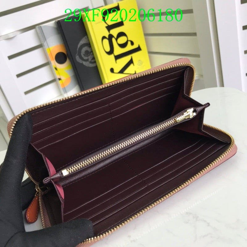 Amelia - CAH Wallet - 011