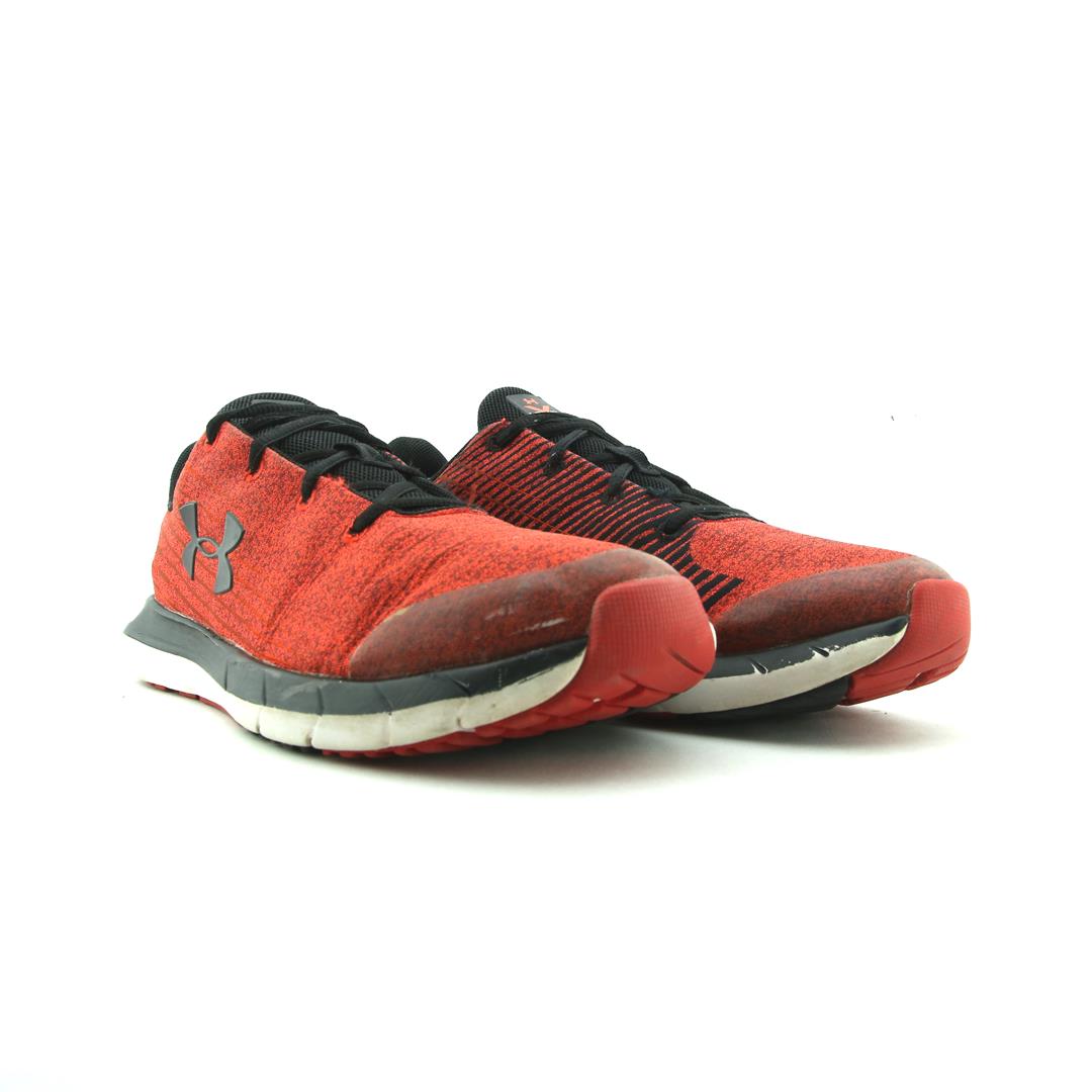 UNDER ARMOUR SPEEDFORM VELOCITI