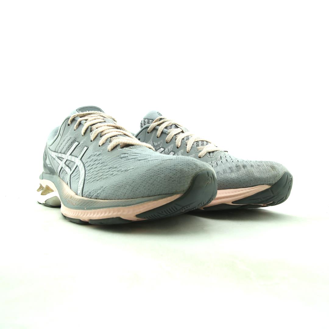 ASICS GEL KAYANO 27