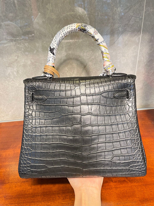 Amelia - HMS Bags - 1783