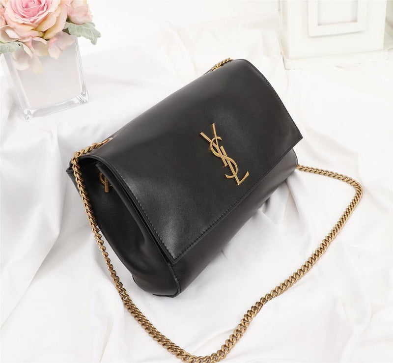 Amelia - YSL Bag - 2871