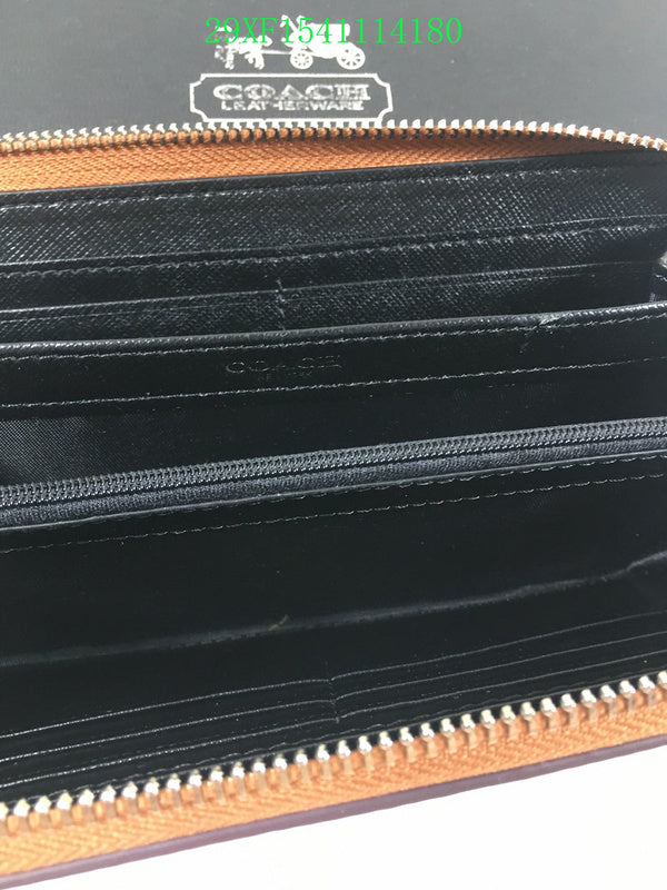 Amelia - CAH Wallet - 060
