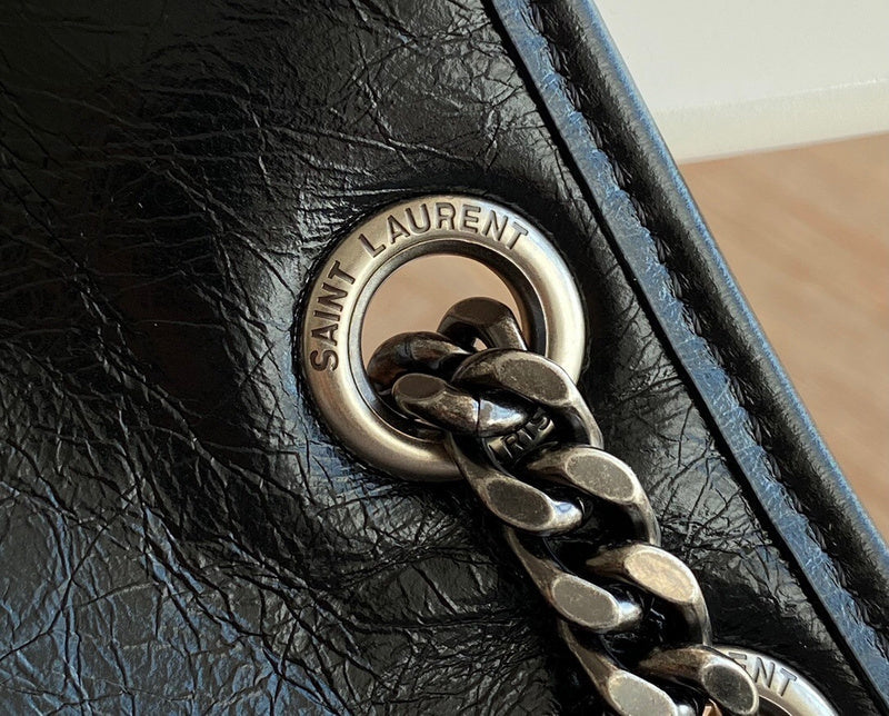 Amelia - YSL Bag - 3702