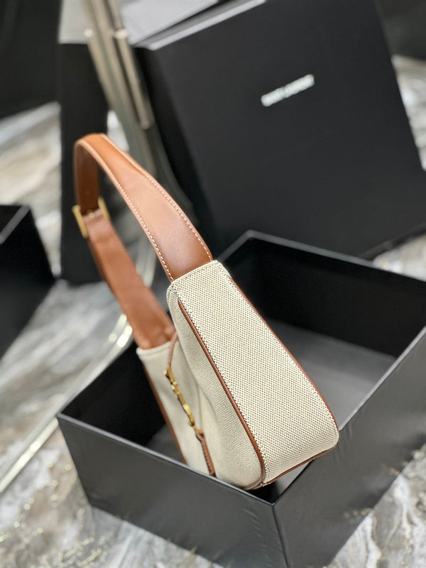 Amelia - YSL Bag - 2498