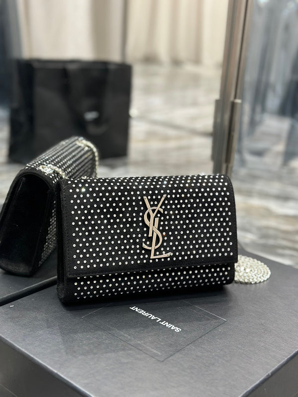 Amelia - YSL Bag - 3899