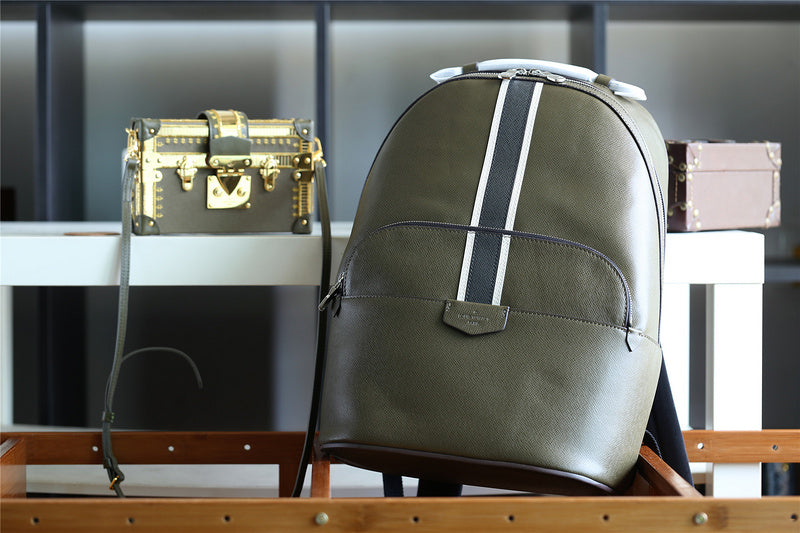 Fan Fashion Lu-Vi bags - 9734