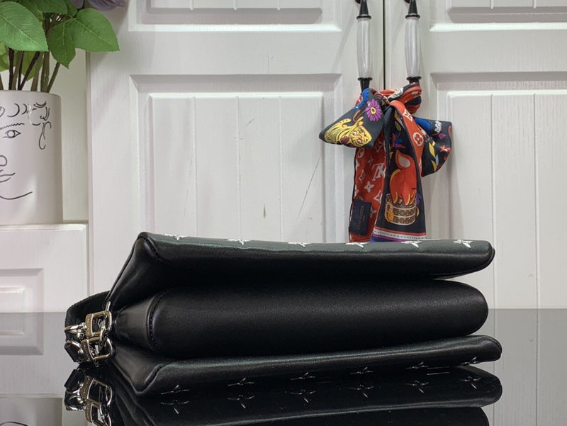 Fashion Lu-Vi bags - 3474