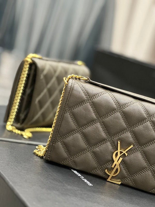 Amelia - YSL Bag - 2466
