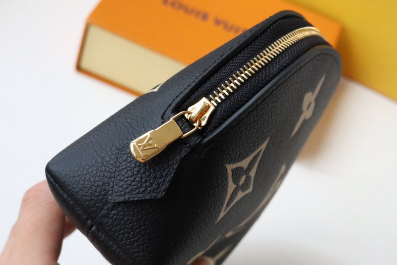 Fan Fashion Lu-Vi bags - 17375