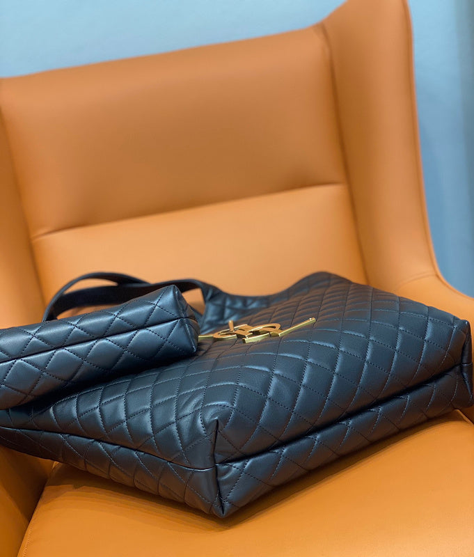 Amelia - YSL Bag - 2097