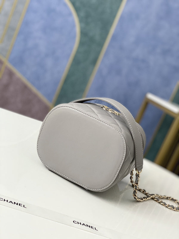 Amelia - CHL Bags - 1960