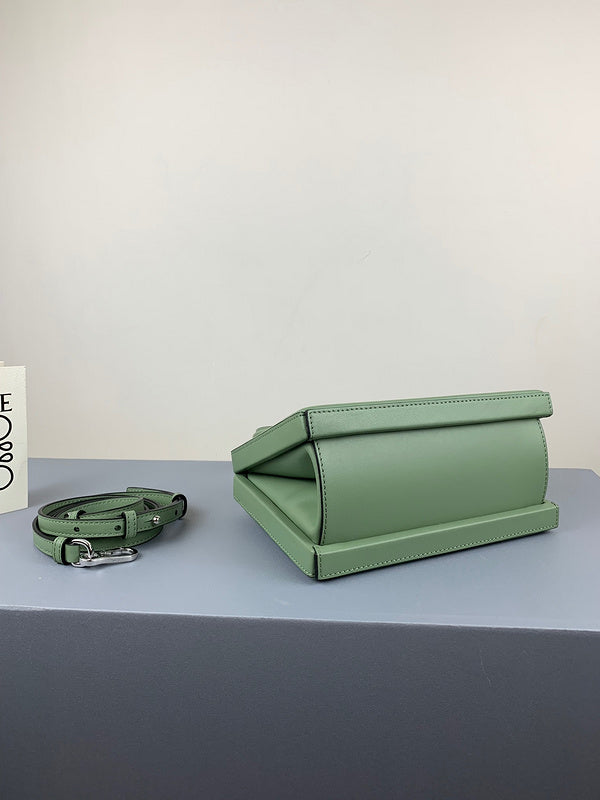 Amelia's Bag Gallery - LWO Bags - 922