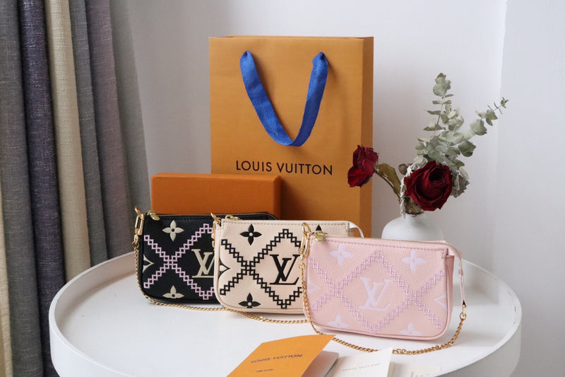 Amelia- LOV  Luxury  Wallets - 638