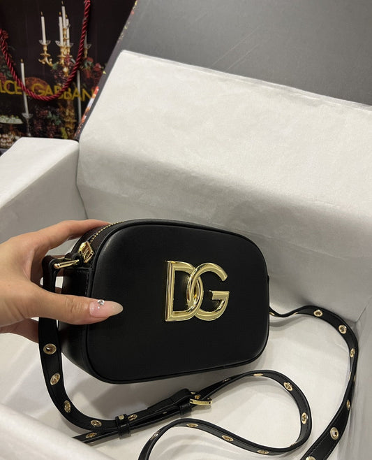 DG Crossbody 3.5 Bag Black For Women 7.5in/19AmeliaDG B-Berry - BB 7095AW57680999