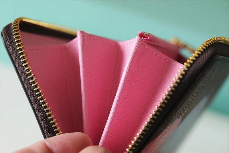 Fan Fashion Lu-Vi bags - 8742