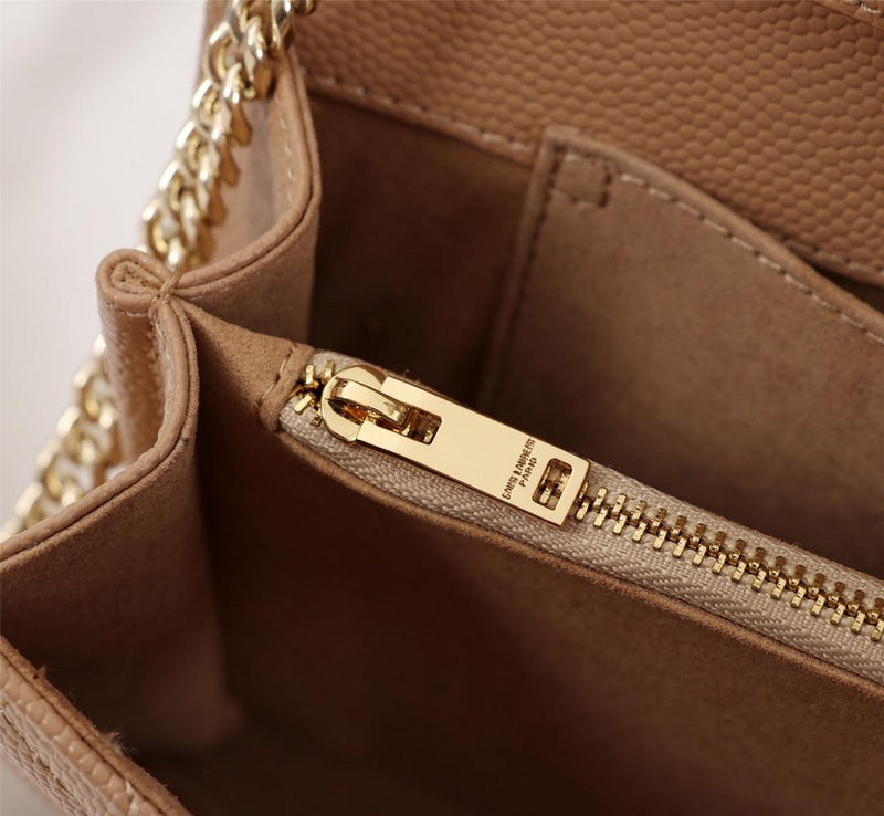 Amelia - YSL Bag - 2587