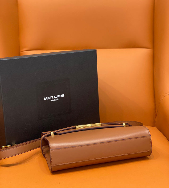 Amelia - YSL Bag - 2079