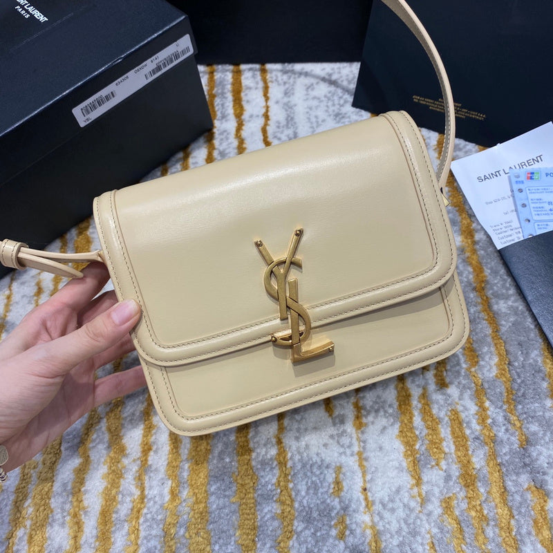 Amelia - YSL Bag - 3829