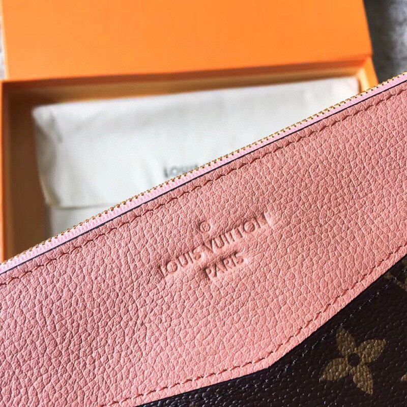 Fan Fashion Lu-Vi bags - 8971