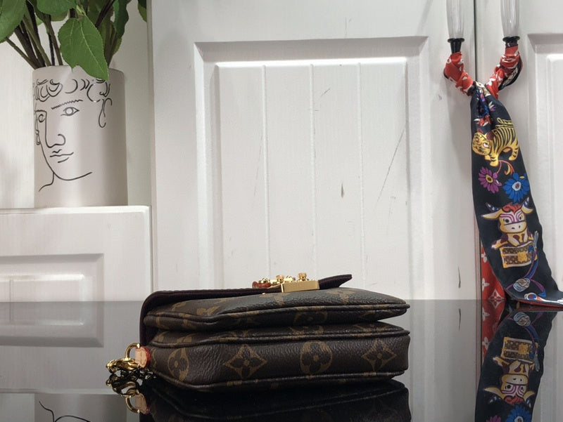 Fashion Lu-Vi bags - 3527