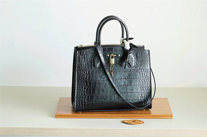 Fan Fashion Lu-Vi bags - 8035