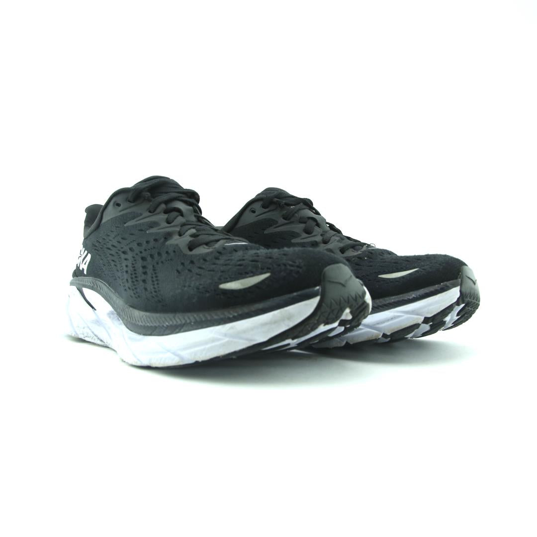 HOKA ONE ONE CLIFTON 8